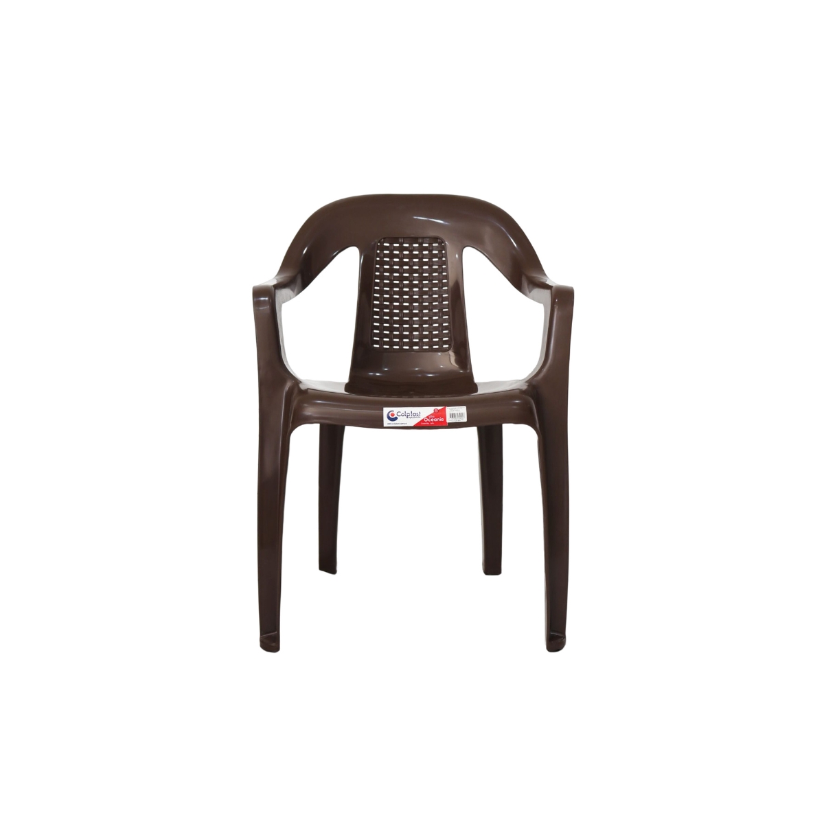 1031-silla-oceania-con-brazos-peletizado-espaldar-ratan-wengue